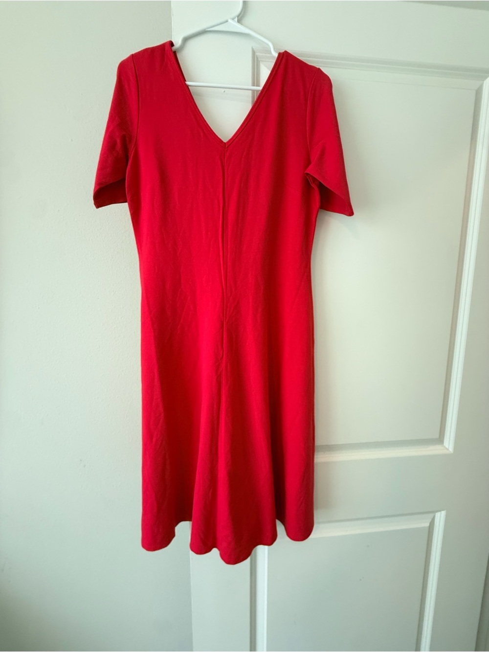 Talbots Red V-Neck Short Sleeve A-Line Mini Dress